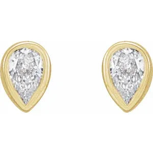 Micro pear shape diamond stud earring-The Diamond Setter