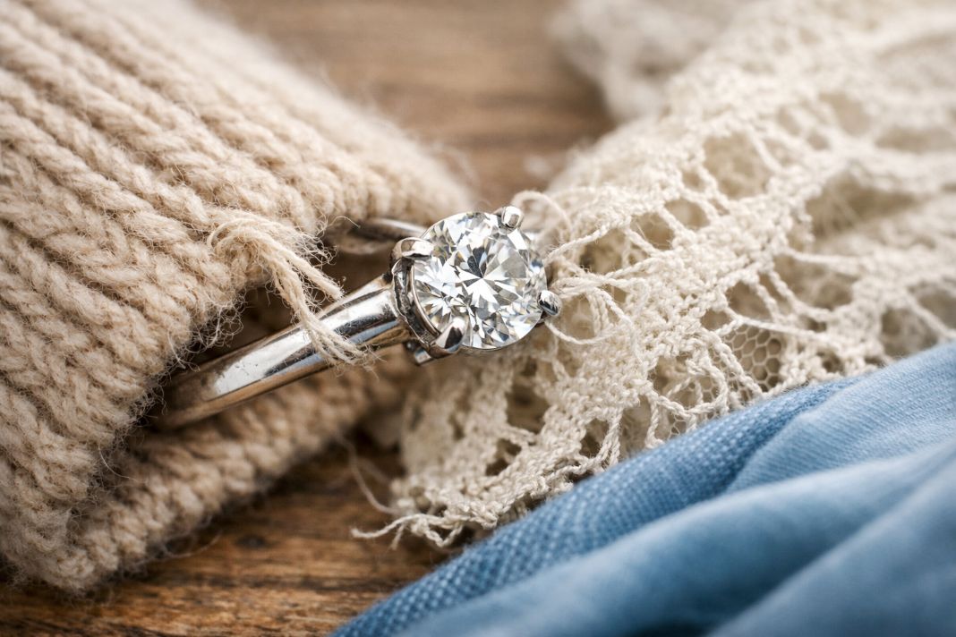 a photo of a ring with a claw caught on clothes