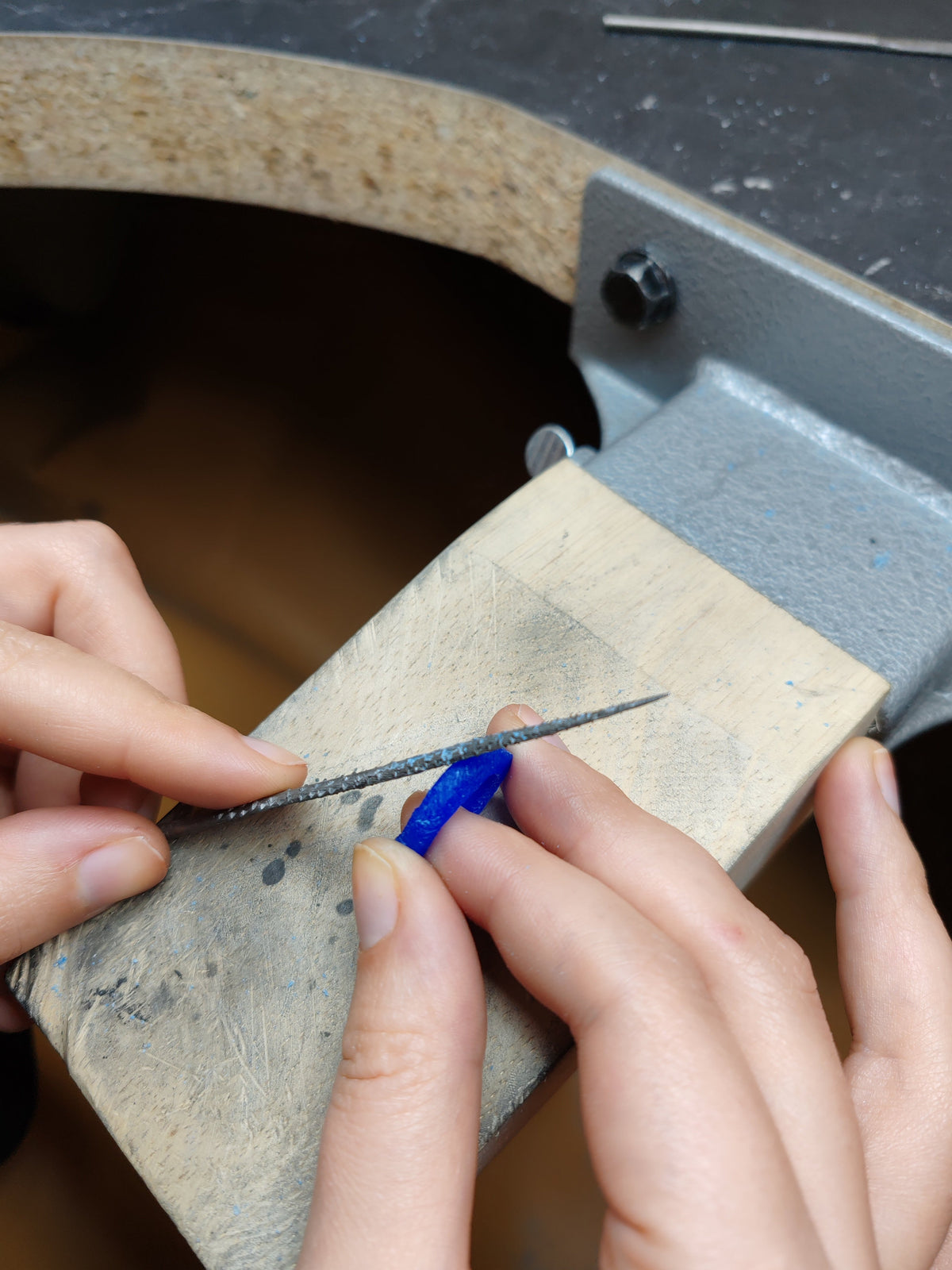 From a sketch on a screen to a finished ring: what actually happens in a jeweller's workshop
