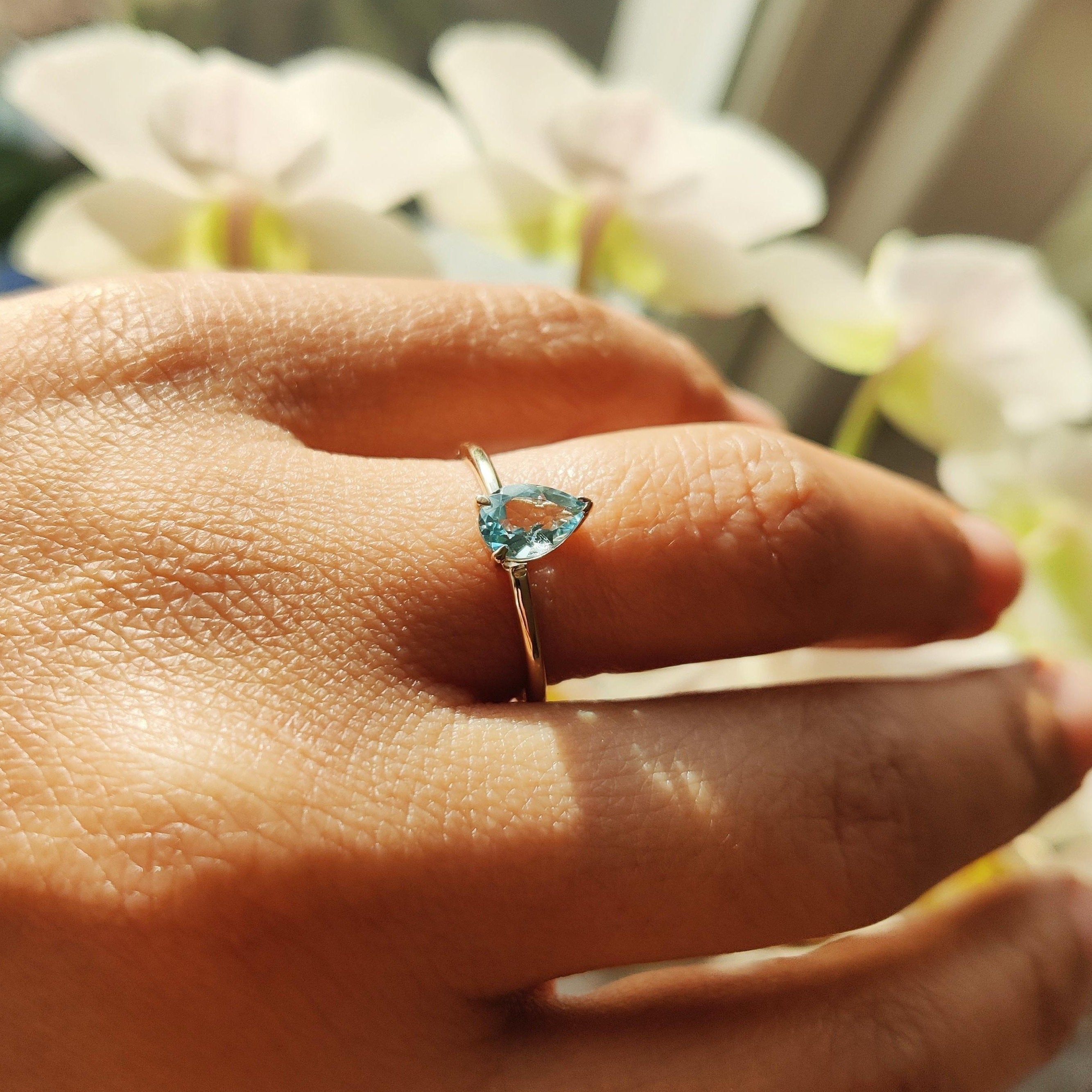 Is aquamarine a good choice for an engagement ring? An honest answer