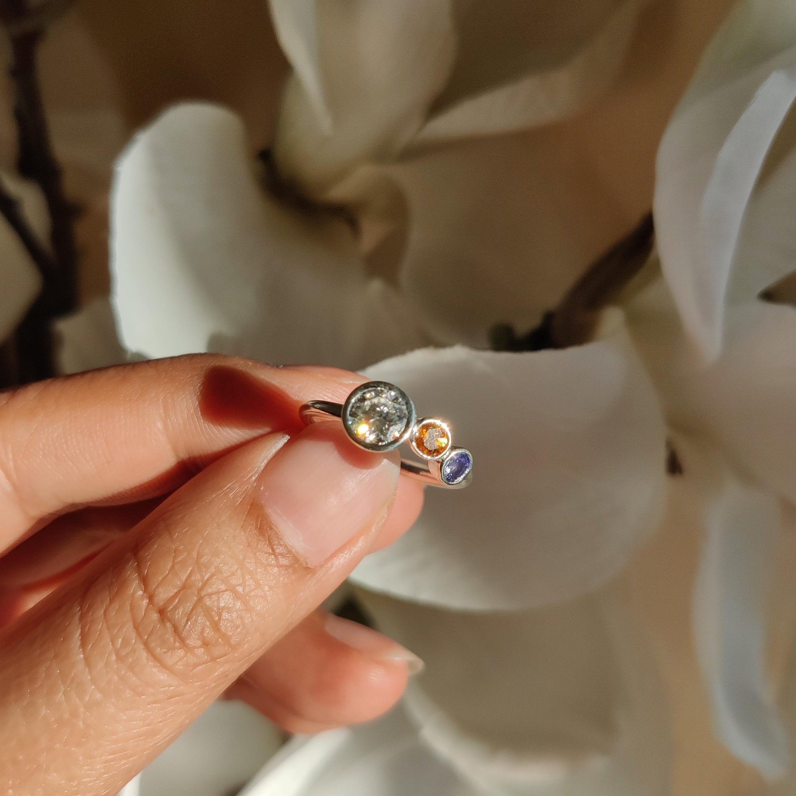 Promise ring vs engagement ring: what's the difference?