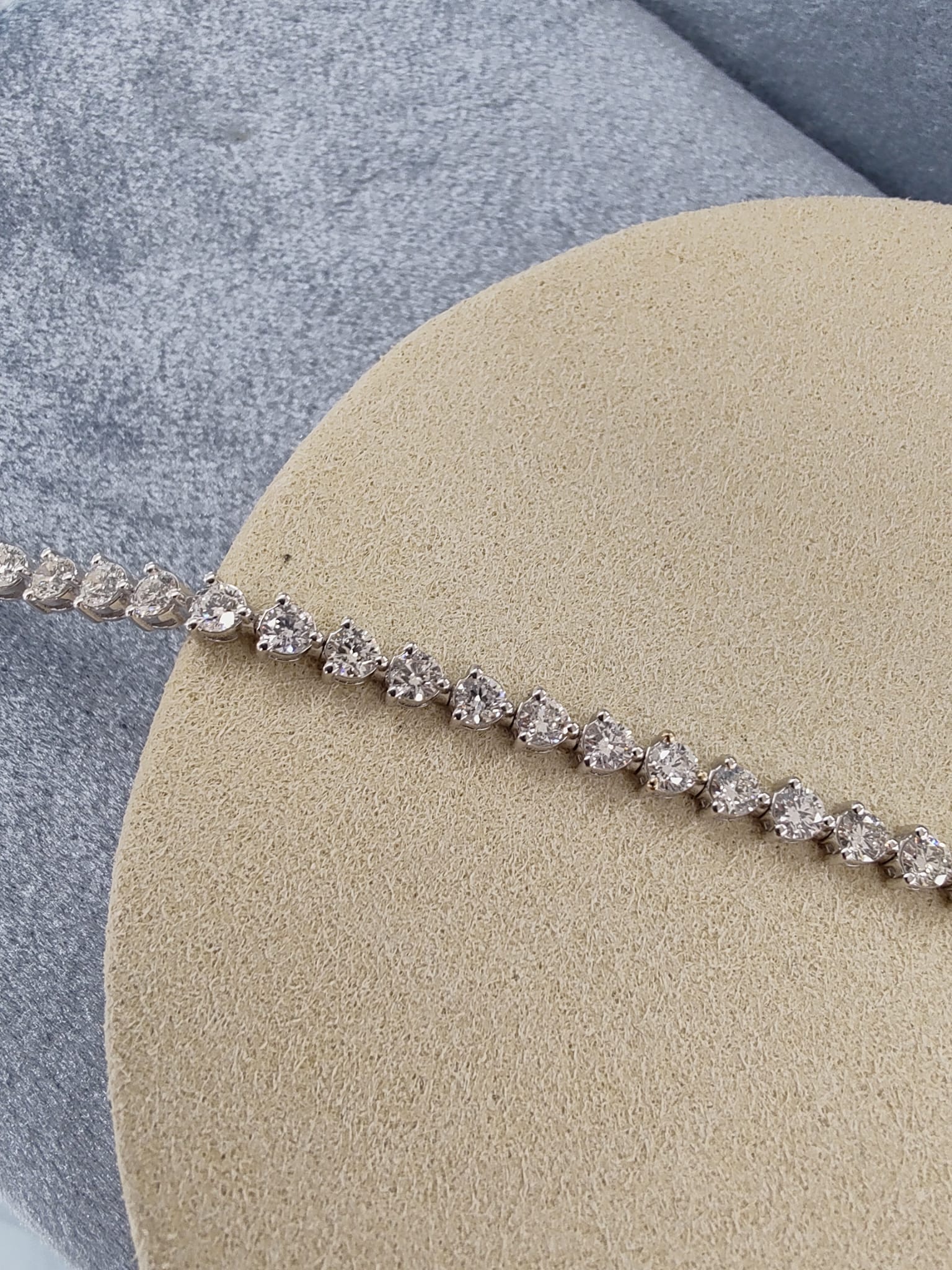 18ct White Gold 4.21ct Natural Diamond Tennis Bracelet-The Diamond Setter