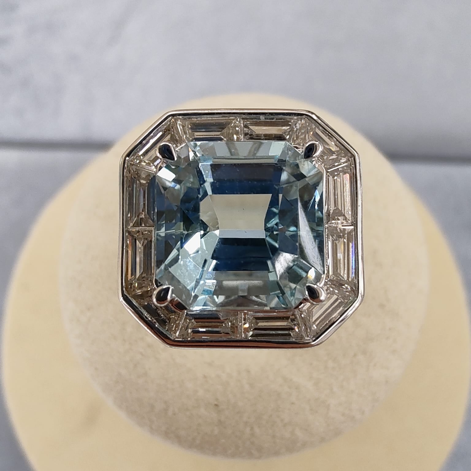 18ct White Gold Art Deco Aquamarine and Diamond Ring-The Diamond Setter