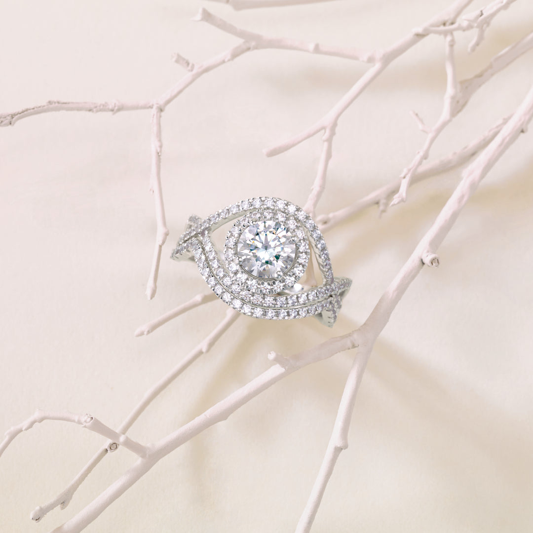 How Much Does a Bespoke Engagement Ring Costs in the UK? – The Diamond ...