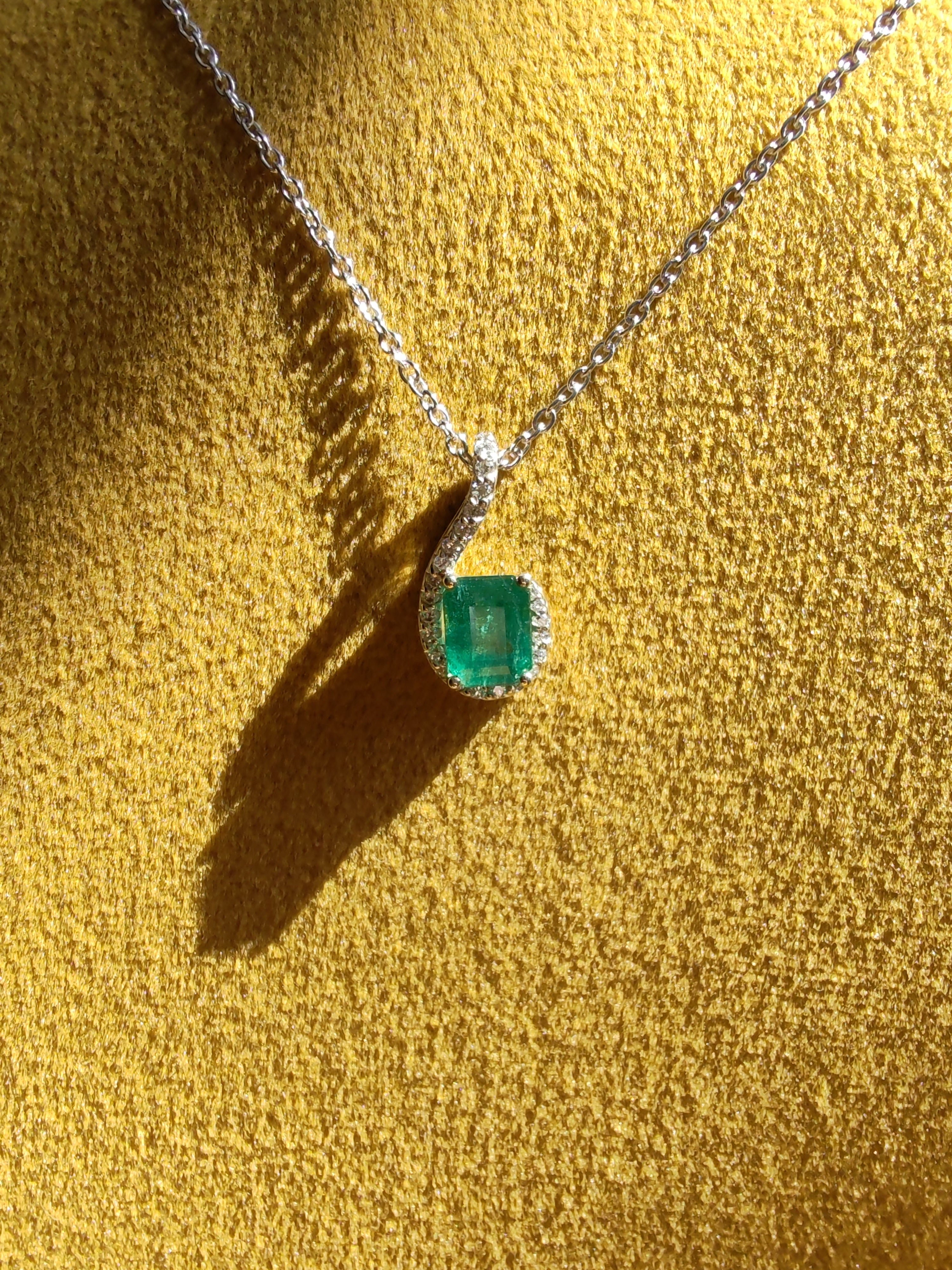 Emerald and diamonds in a beautiful white gold pendant-The Diamond Setter