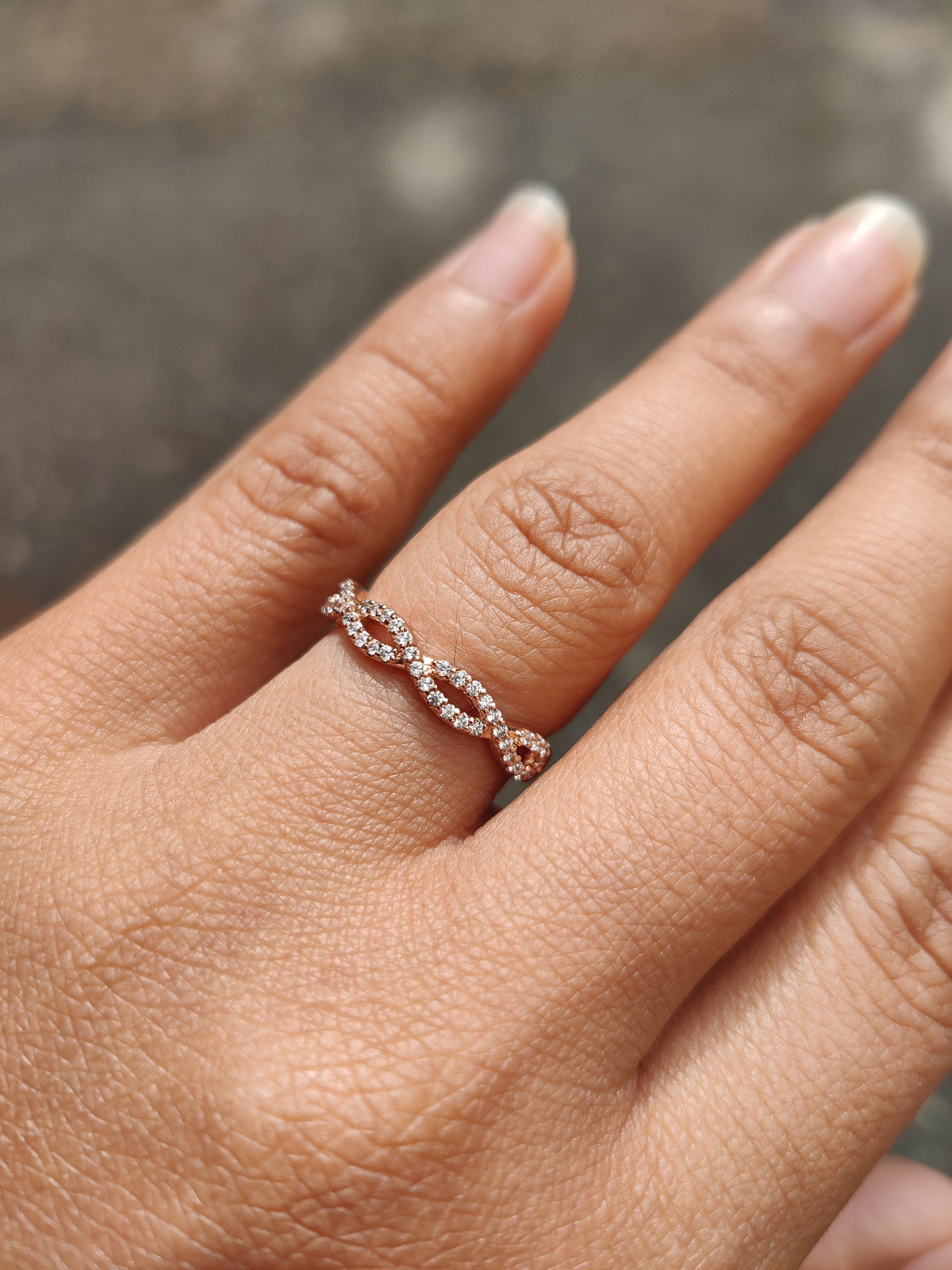 Infinity-inspired ring-The Diamond Setter