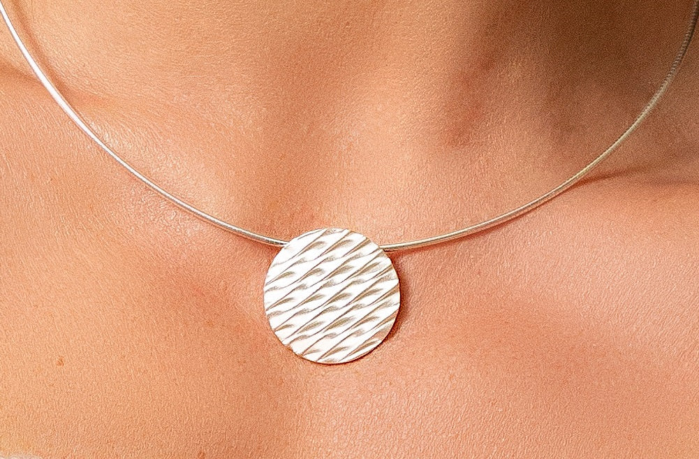Pendant Silver Wave-The Diamond Setter