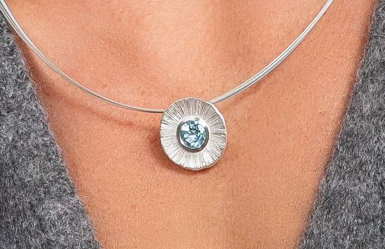 Pendant Blue Power-The Diamond Setter