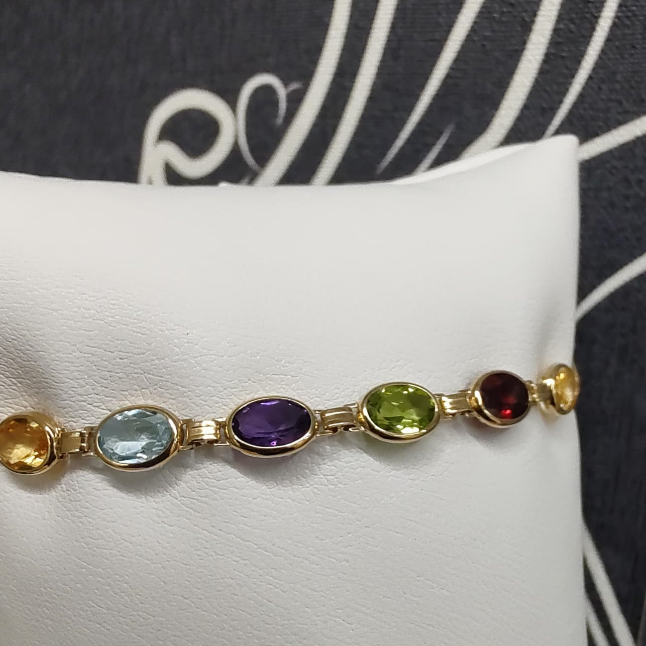 14ct Yellow Gold Precious Gem Stone Bracelet-The Diamond Setter