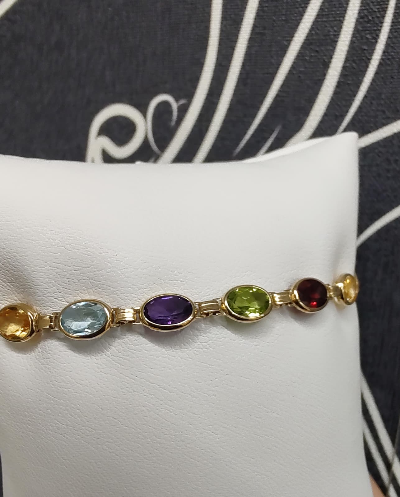 14ct Yellow Gold Precious Gem Stone Bracelet-The Diamond Setter