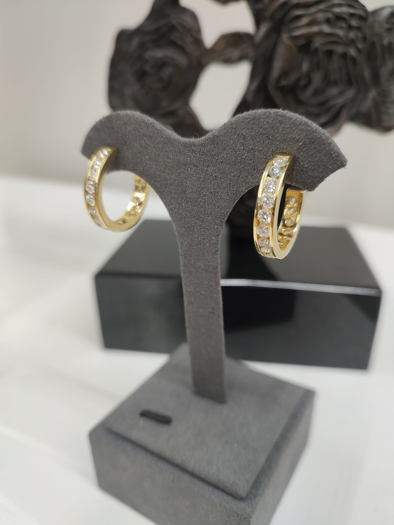 18ct Yellow Gold 2.76ctw Natural Diamond Hoop Earrings-The Diamond Setter