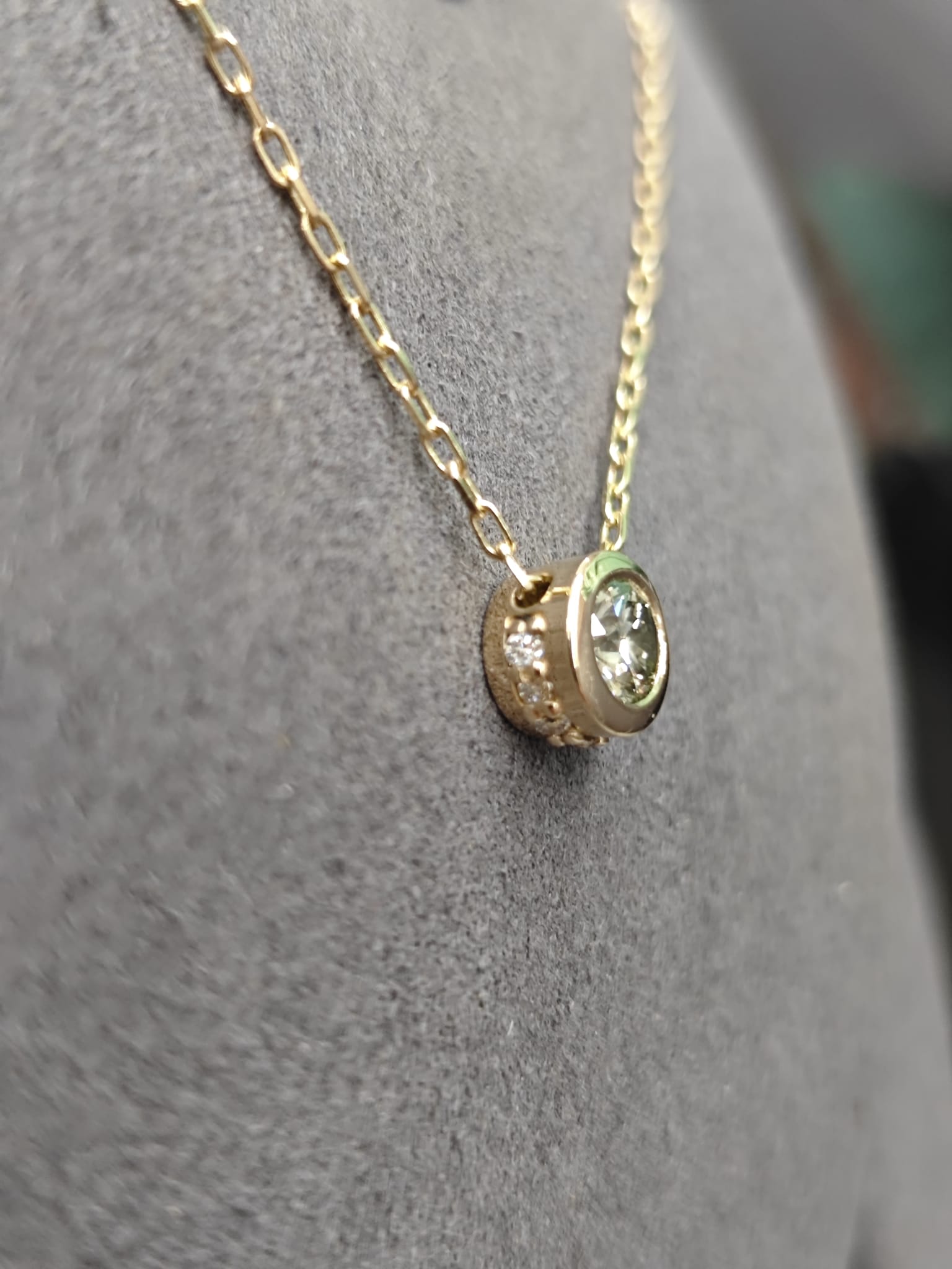14ct Yellow Gold Diamond Slider Pendant – 0.45ct Natural Diamond-The Diamond Setter