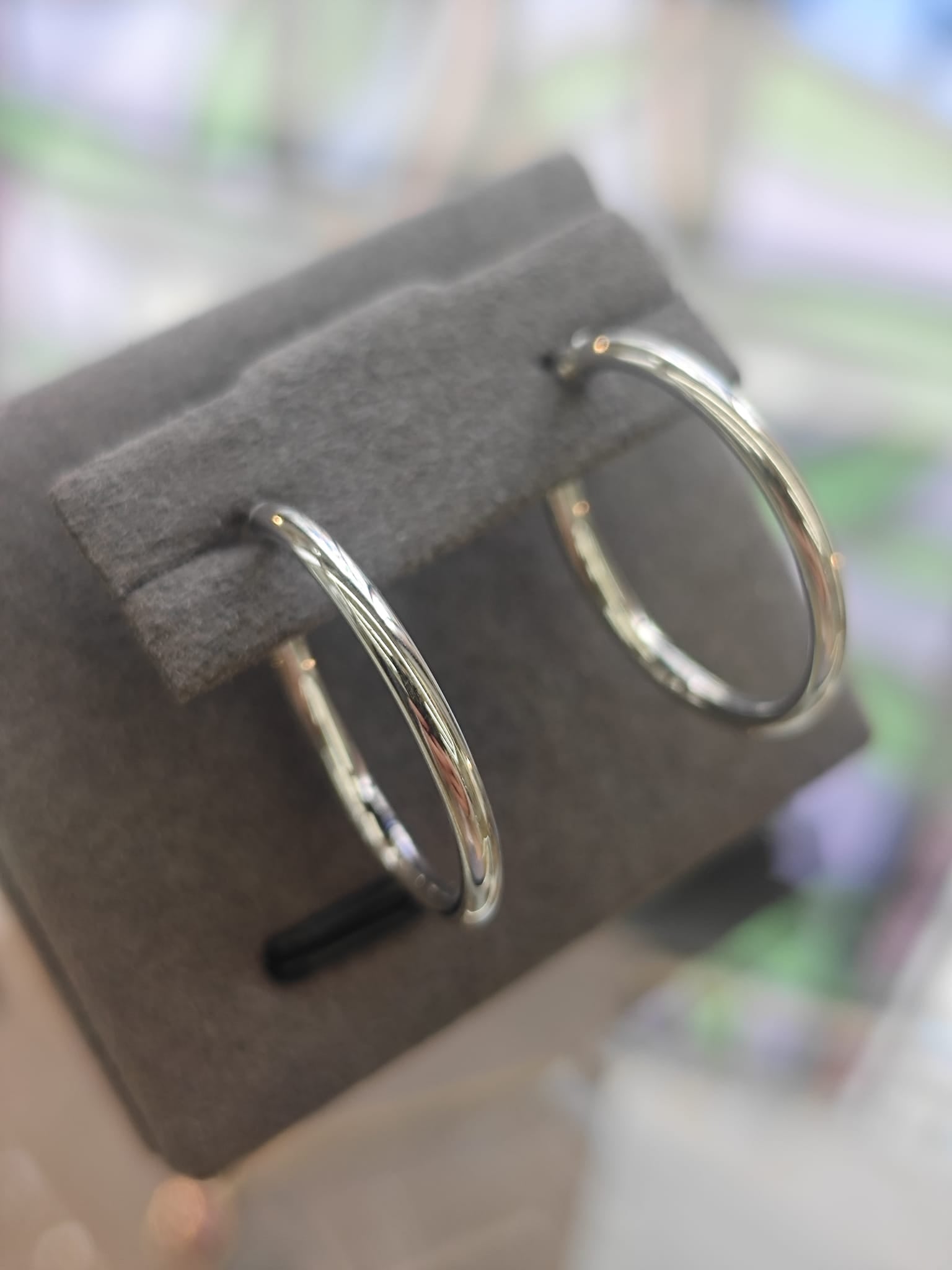 18ct White Gold Hoop Earrings - 22mm-The Diamond Setter