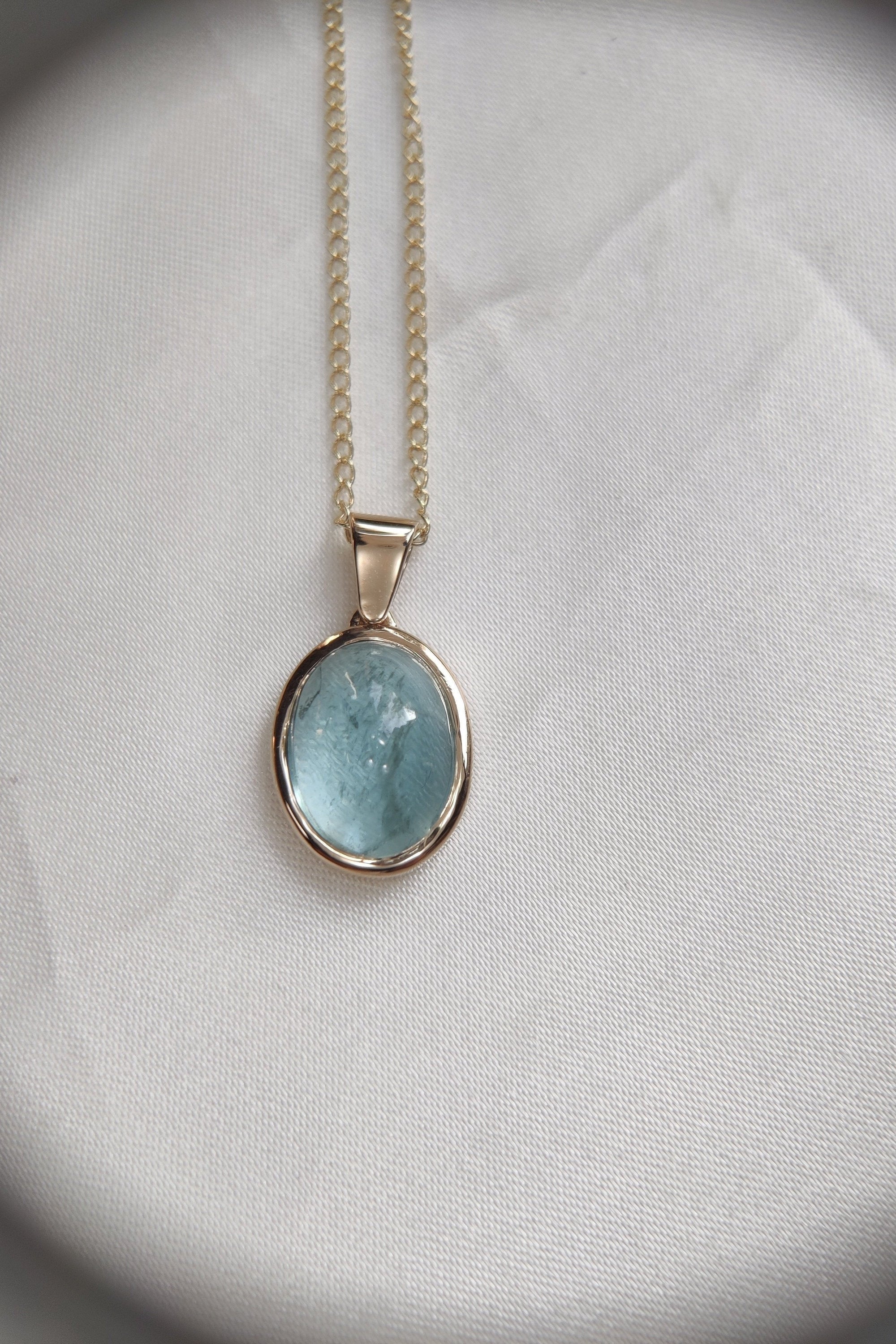Aquamarine Cabochon Pendant and Necklace in 9 carat Yellow Gold-The Diamond Setter