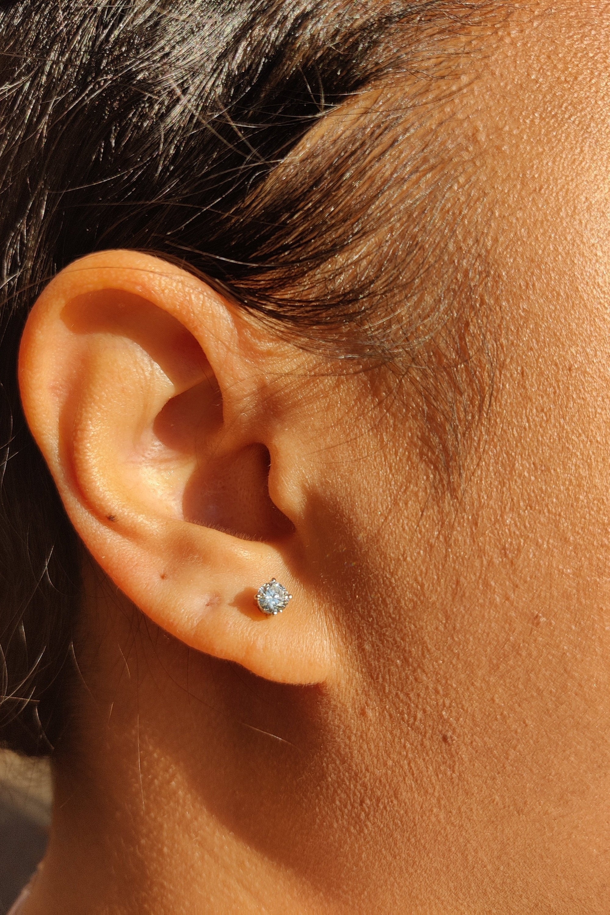 Diamond Stud Earrings in 9ct gold-The Diamond Setter