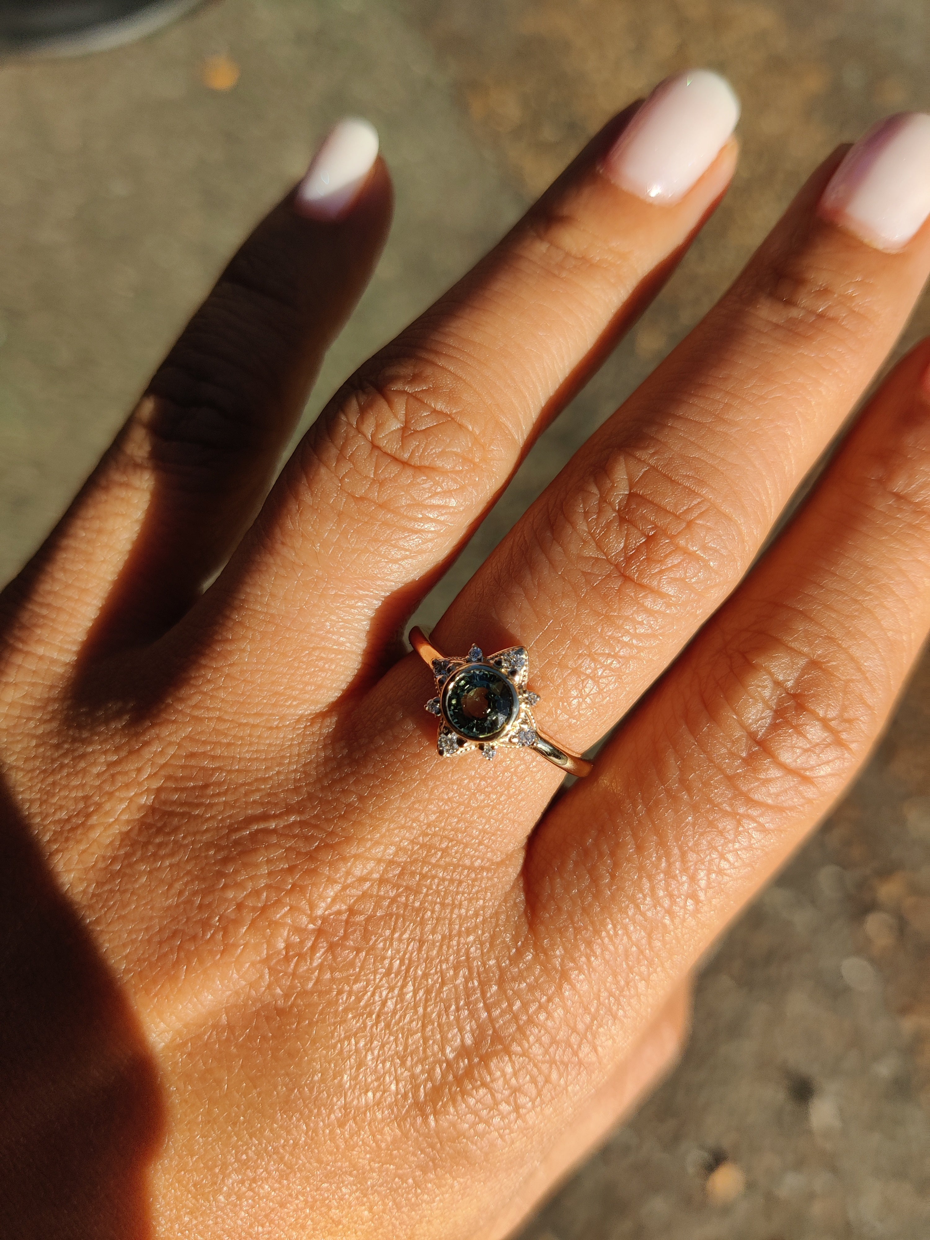 Green Sapphire constellation ring-The Diamond Setter