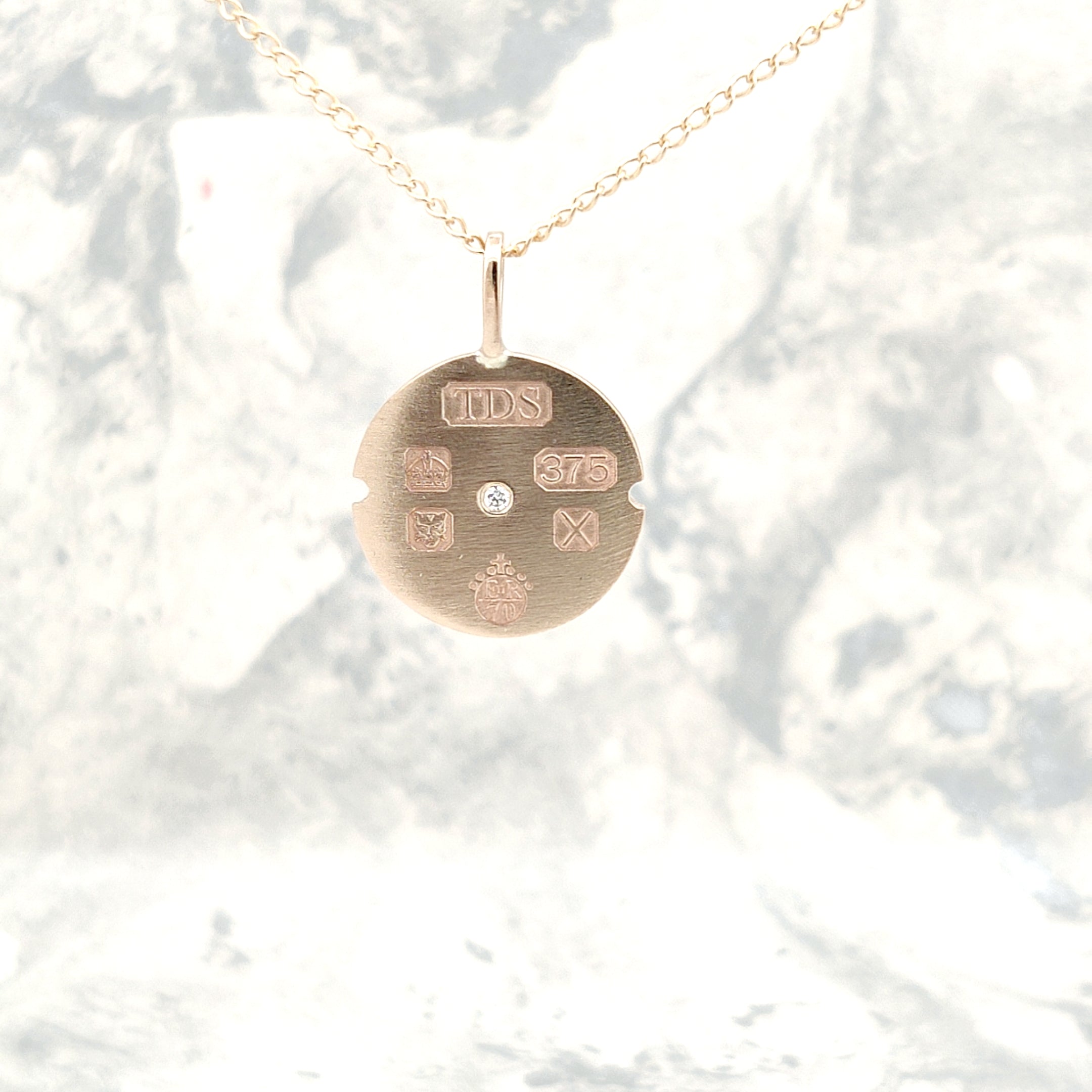 Yellow gold Disc pendant with platinum jubilee hallmark-The Diamond Setter