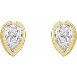 Micro pear shape diamond stud earring-The Diamond Setter